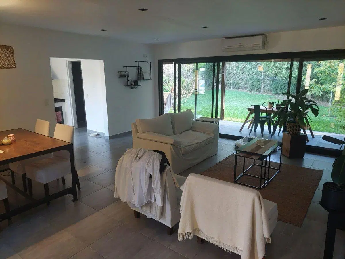 Alquiler de hermosa casa moderna -Manzanares Chico 4