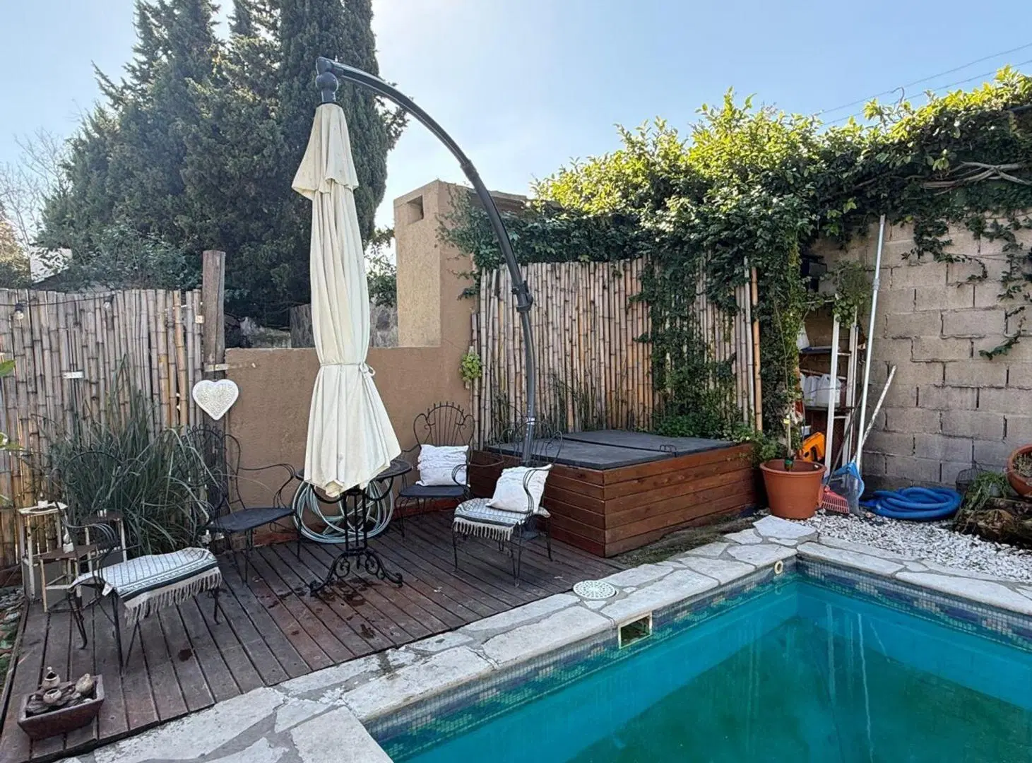 Venta casa 5 ambientes Maschwitz Country Club 3