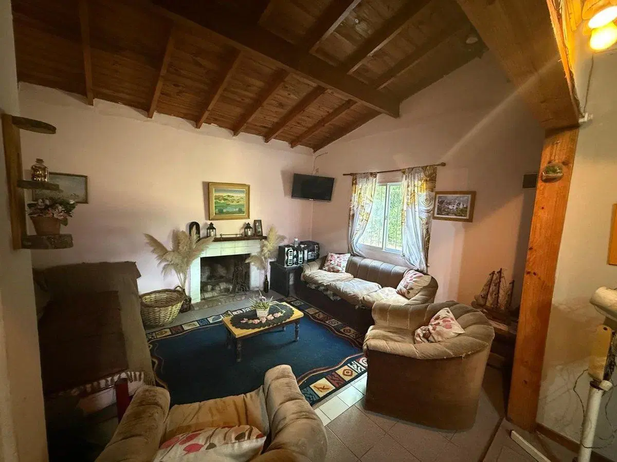 VENTA DE CASA QUINTA DE 2440 M2. DERQUI. PILAR 3