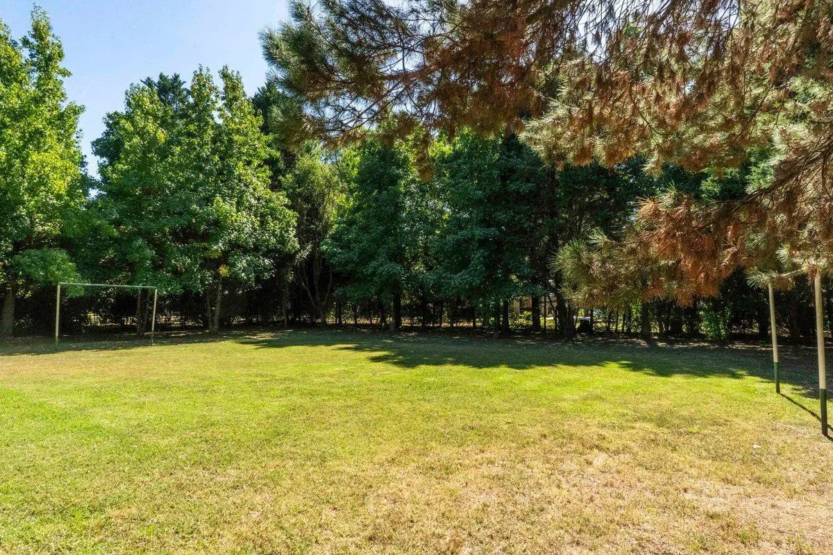 Casa en Venta 4 amb con Pileta Barrio LA VERDAD 4