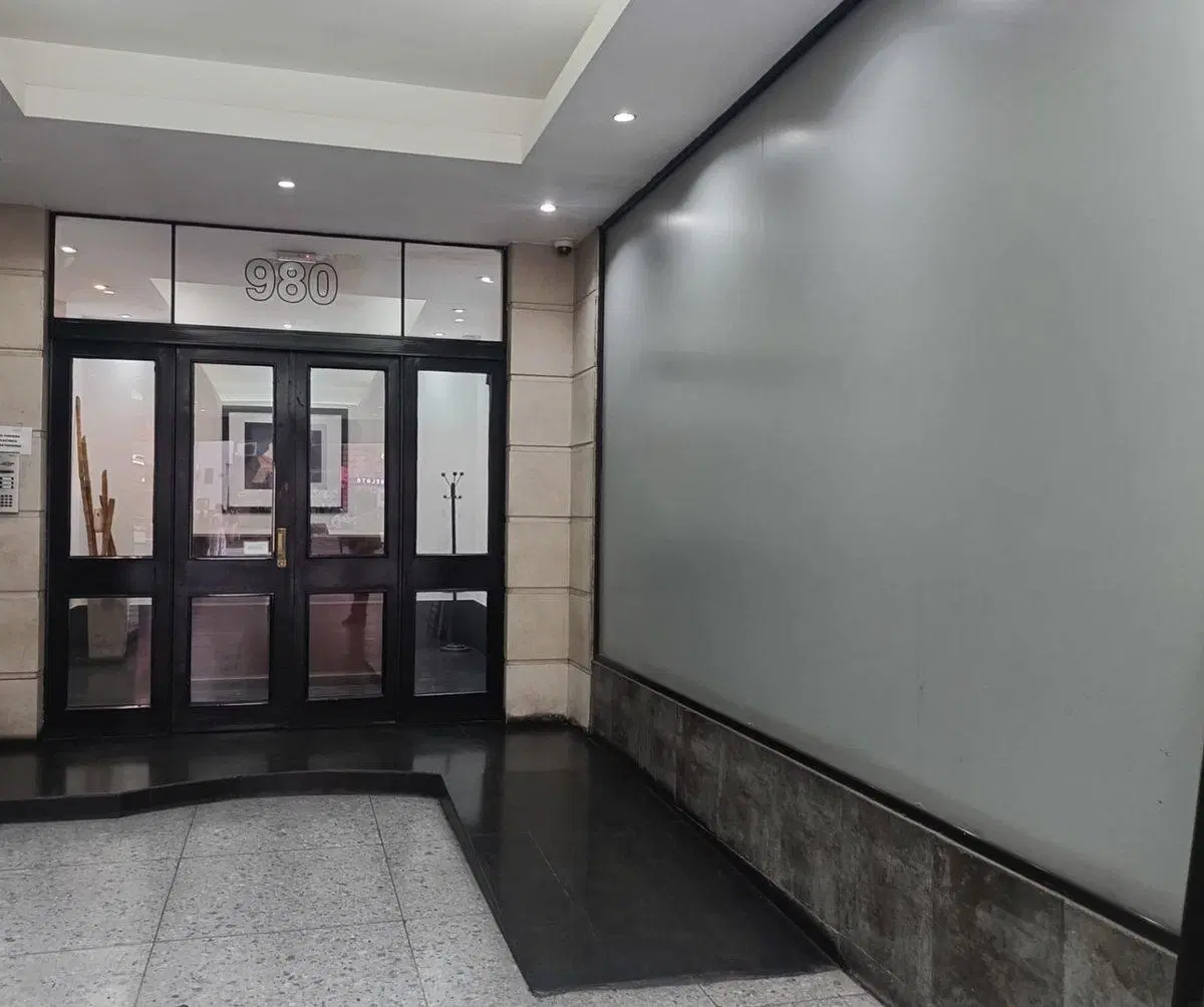 ALQUILER OFICINA COMERCIAL OBELISCO 2