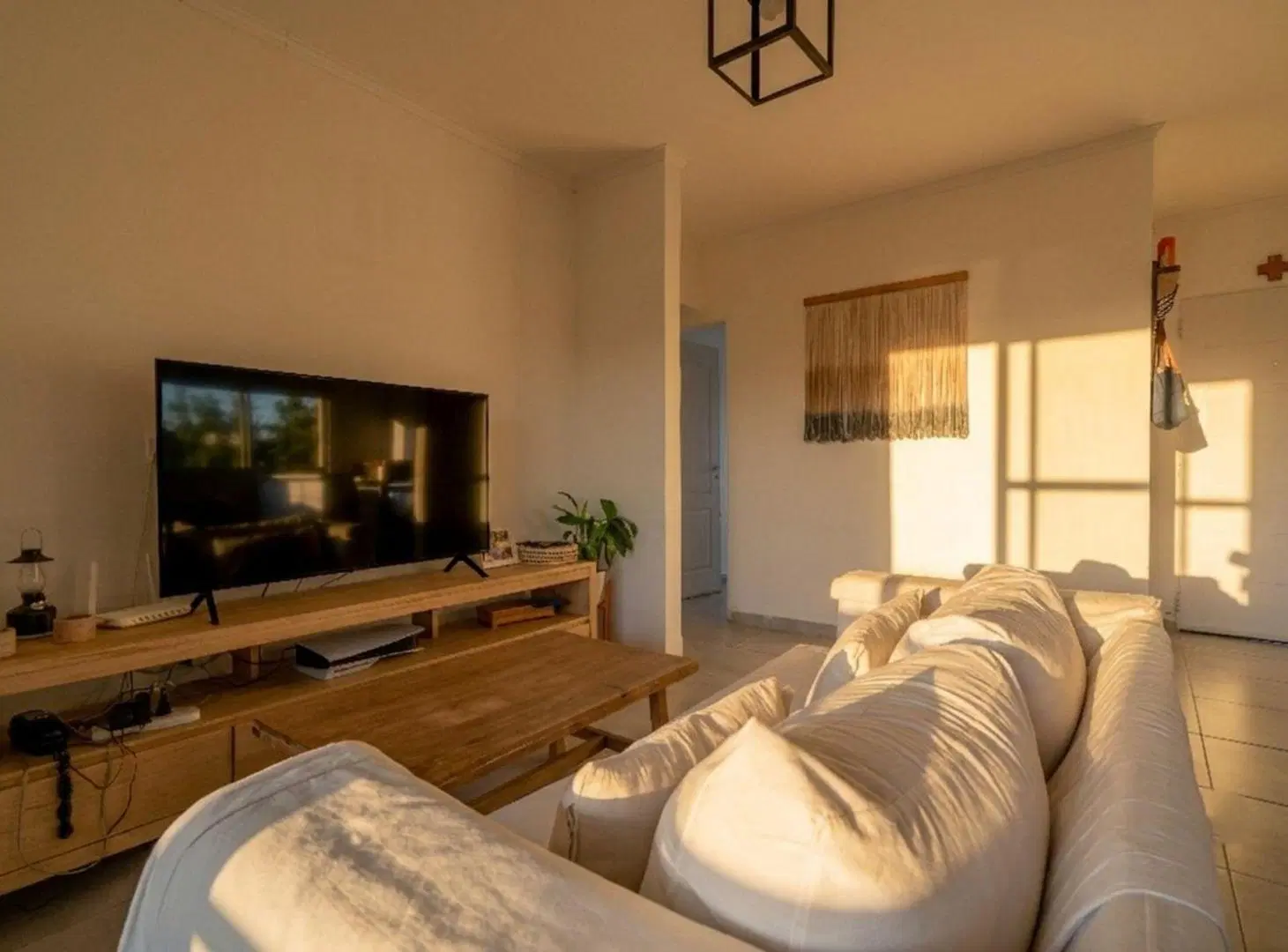 Casa de 4 ambientes con pileta en Pilar del Este 5