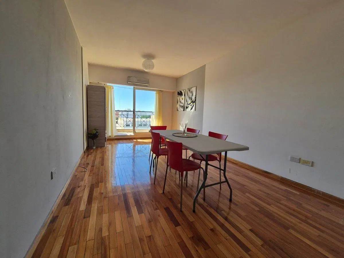 Alquiler monoambiente en Flores C/balcon al frente 4