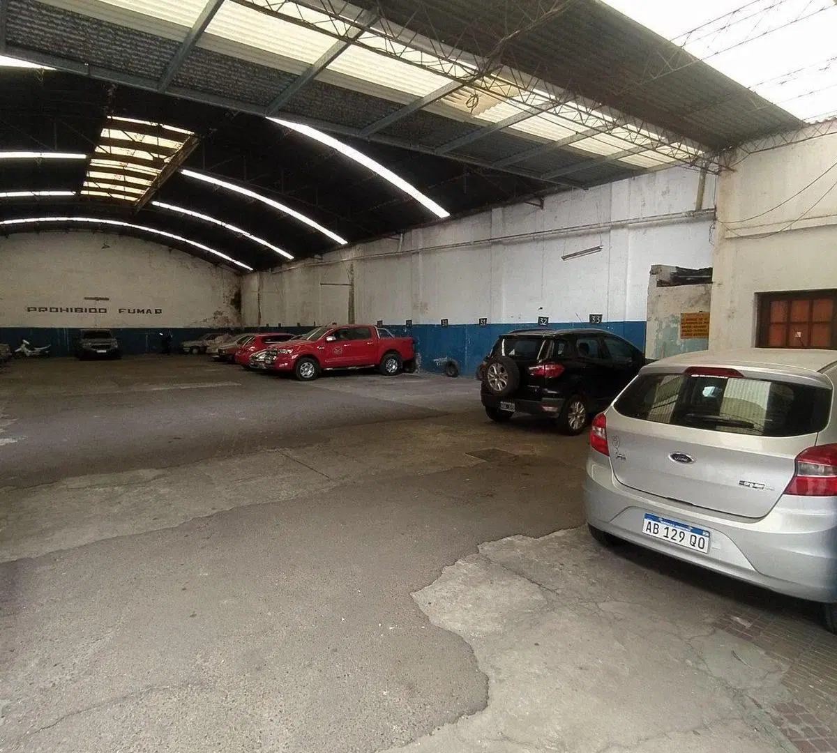Estacionamiento 40 cocheras + 2 deptos Oportunidad 4