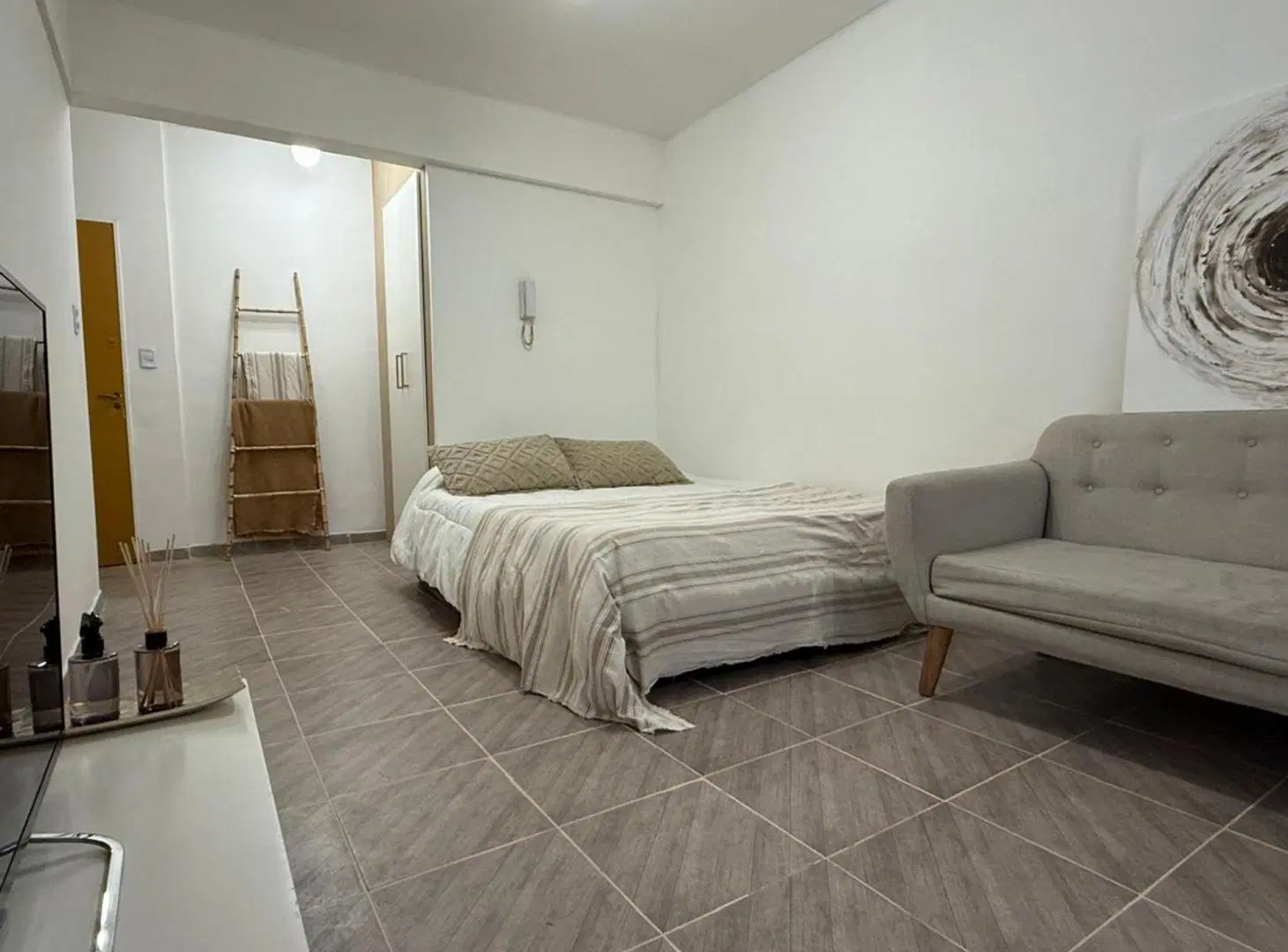 DEPARTAMENTO REFACCCIONADO A NUEVO 7
