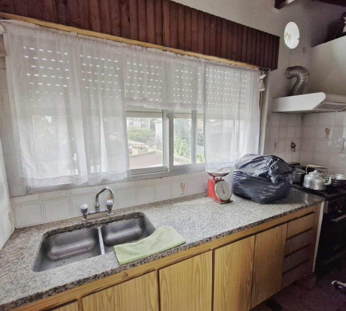 Foto de CASA EN VENTA EN LOMAS DE SAN ISIDRO, imagen 2