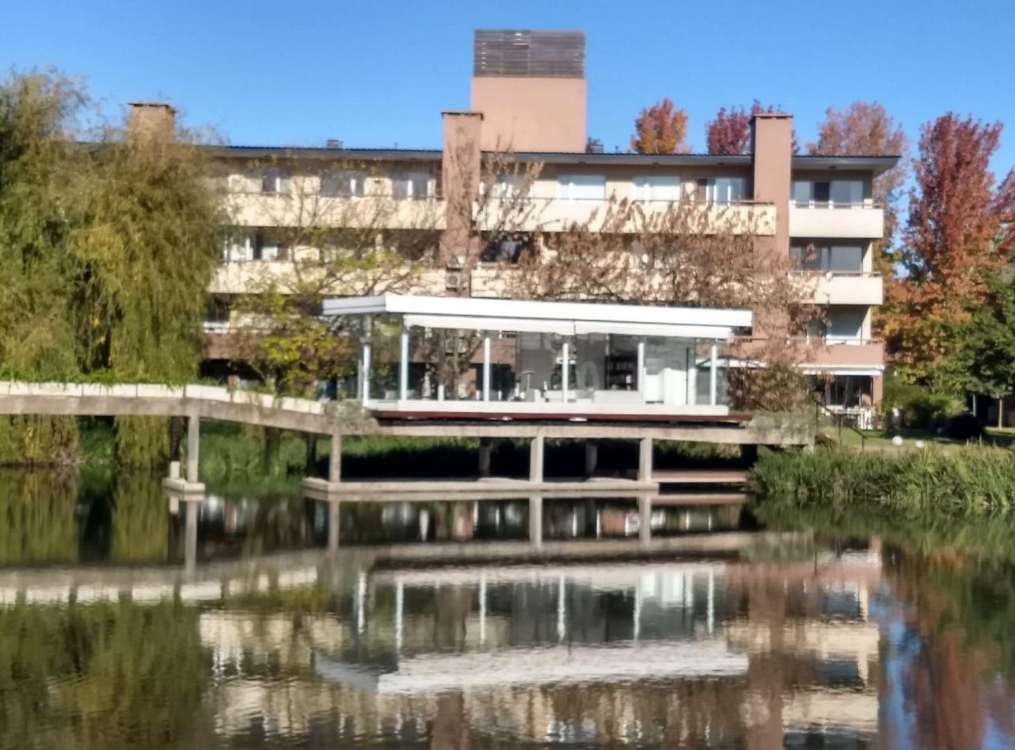 Venta Dpto 2 amb Planta Baja Villa del Lago