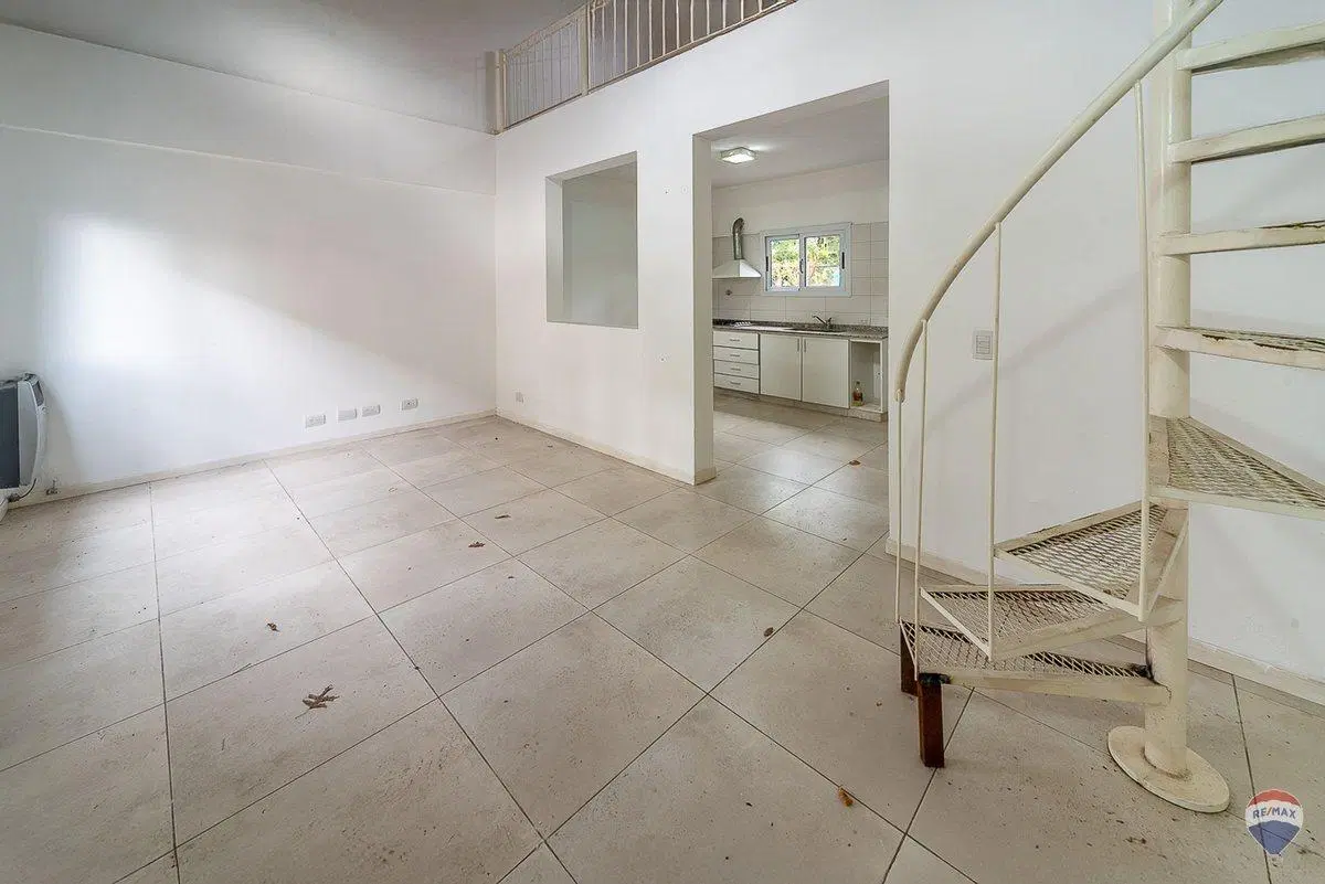 Venta Dpto Loft 2 amb con cochera Condominio Pilar 5