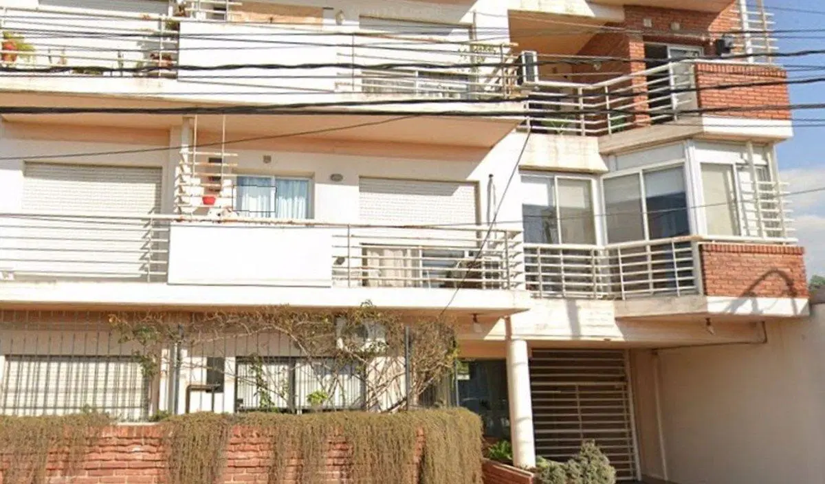 VENTA PILAR CENTRO 2 AMBIENTES P.B FINANCIACIÓN 4