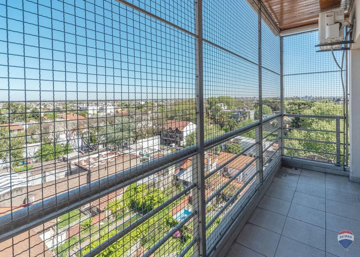 2 amb 7° piso con cochera y balcón Bernal Centro 5
