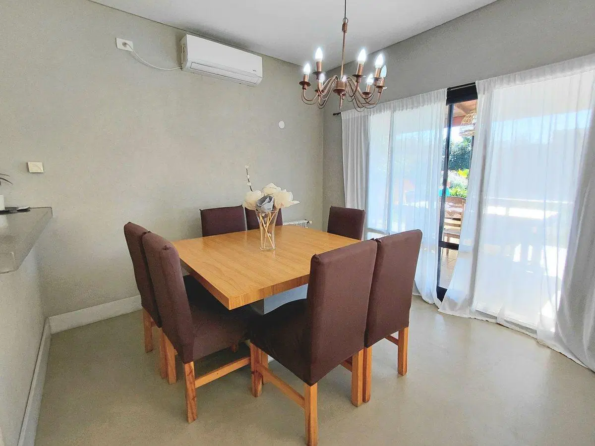 CASA 3 DORM JARDIN PILETA MANZANARES CHICO PILAR 3