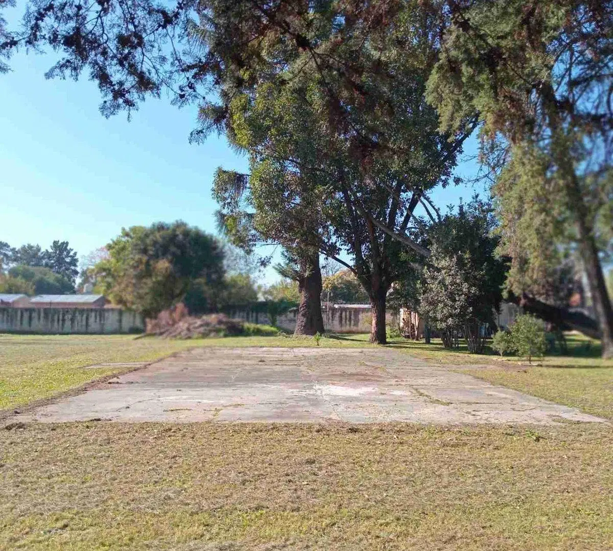 Venta de terreno en  Garín 4