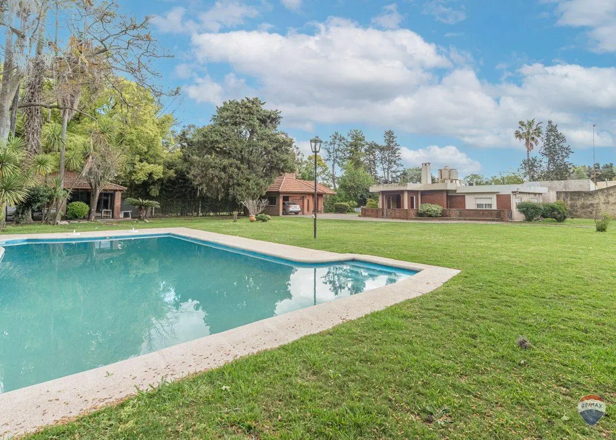 Venta Quinta en Del viso de 7 ambientes 4
