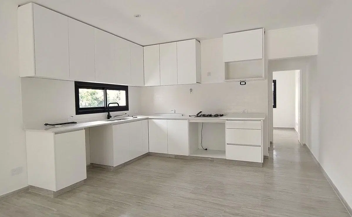 CASA EN VENTA 5 AMB B. SAN MATIAS -ESCOBAR 2