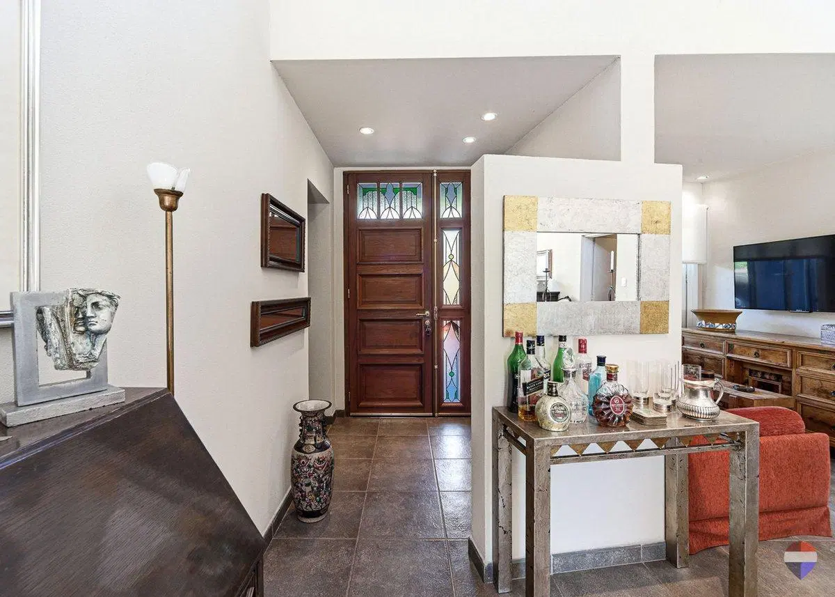 Venta Casa una planta Barrio La Montura 4
