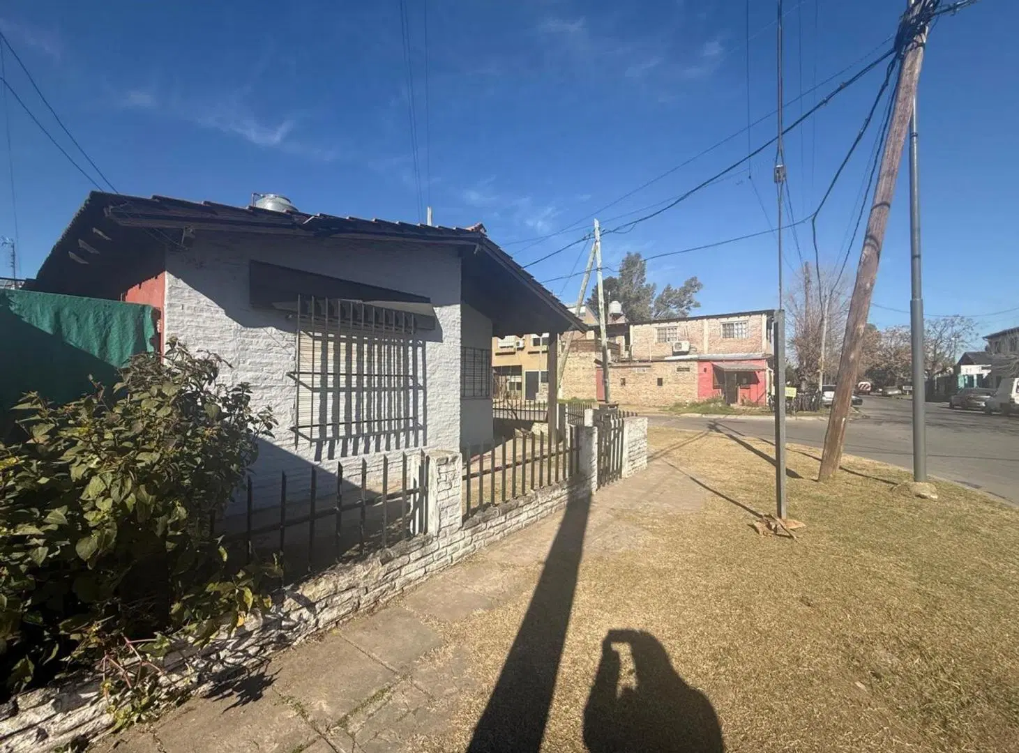 CASA EN ALQUILER EN BELLA VISTA 2
