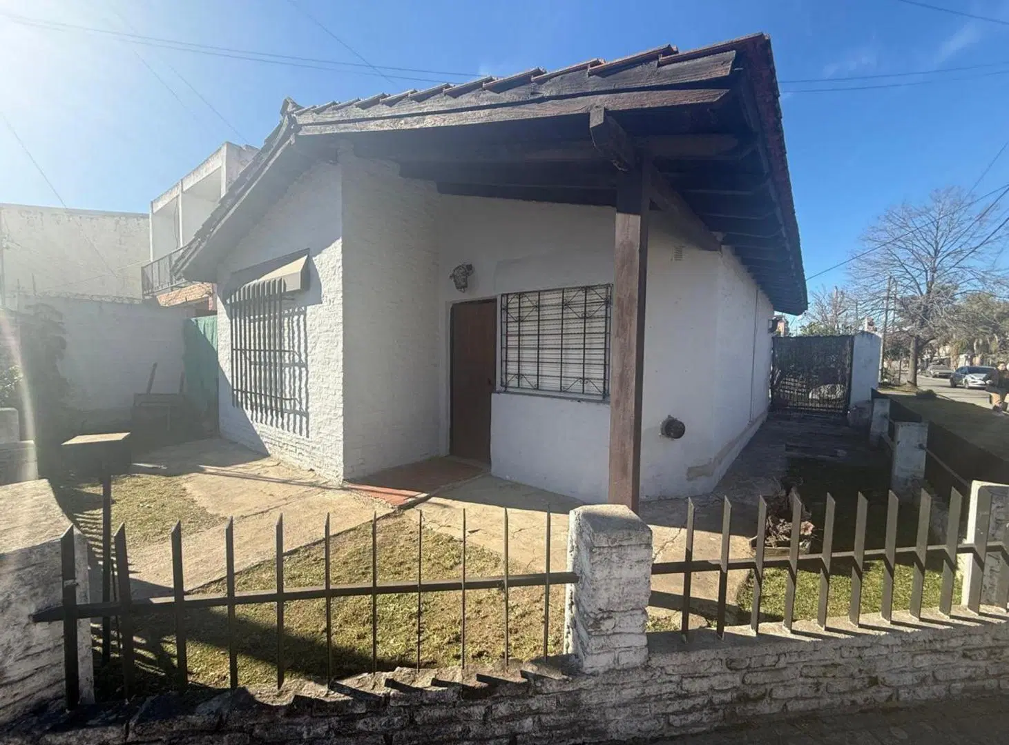 CASA EN ALQUILER EN BELLA VISTA 3