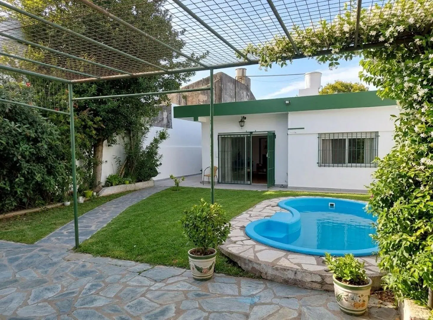 Venta de casa en Hurlingham con terreno de 333m2 5