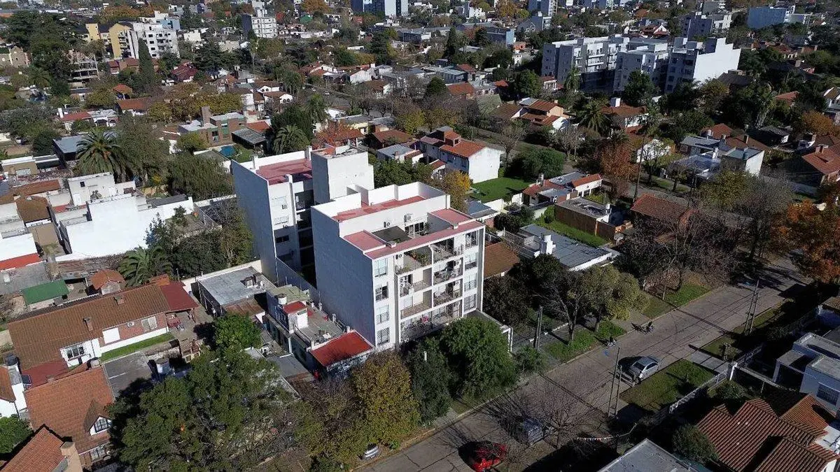 Venta Cochera Descubierta 5