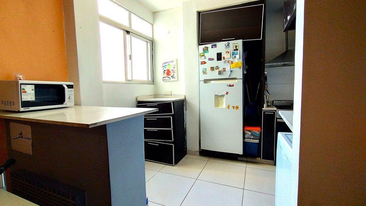 Foto de DPTO EN VENTA 3 AMBIENTES V. URQUIZA, imagen 1
