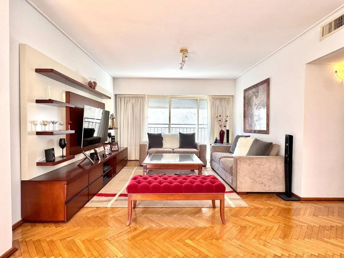 Venta dpto 4 Amb /dep Balcón y 2 Cocheras Fijas 2