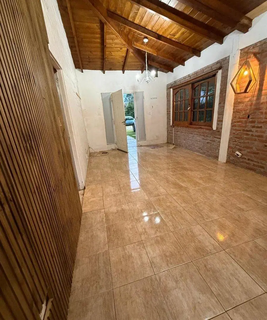 Venta casa 2 dorm, jardín/pileta quincho Pilar 5
