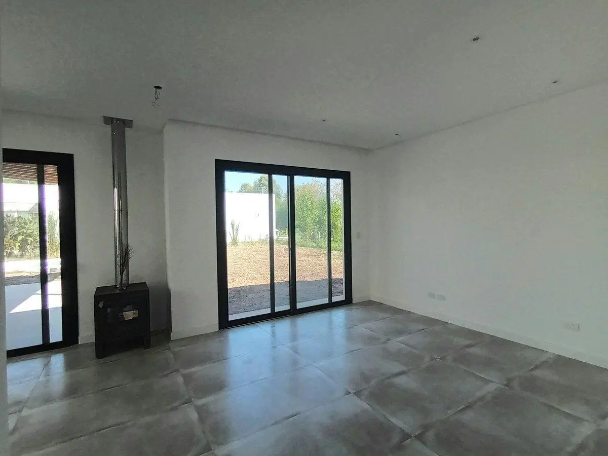 VENTA CASA ESTRENAR MANZANARES PILAR B SANTA CLARA 4