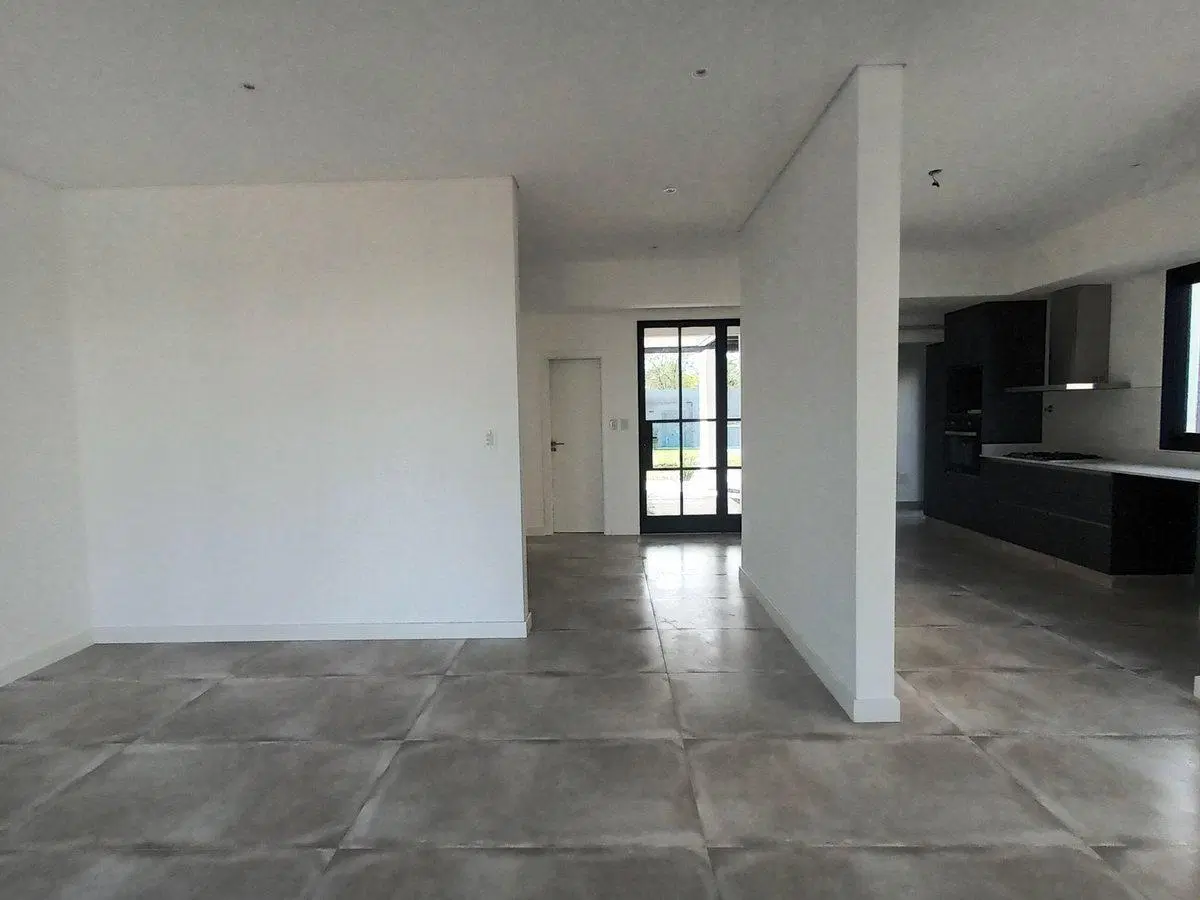 VENTA CASA ESTRENAR MANZANARES PILAR B SANTA CLARA 8