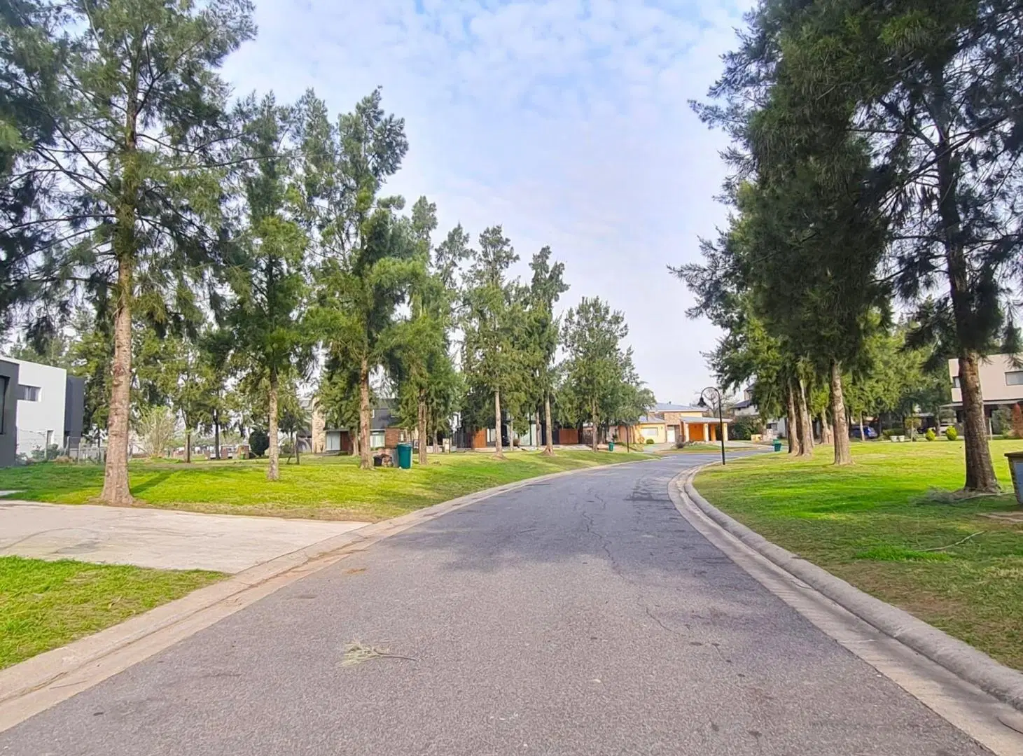 Lote a la Laguna Barrio Náutico El Cazal Escobar 8