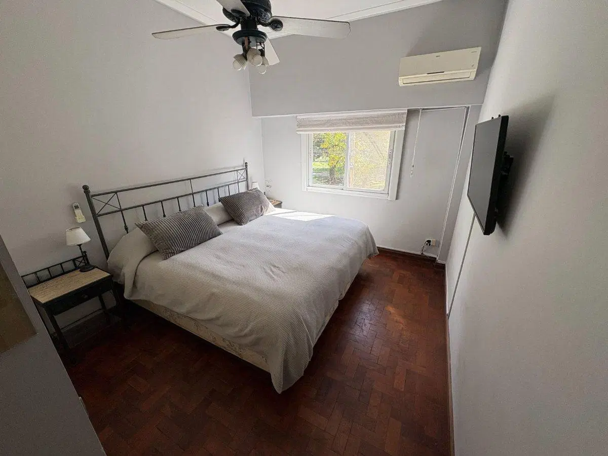 Departamento PH piso en Planta Alta con cochera 4