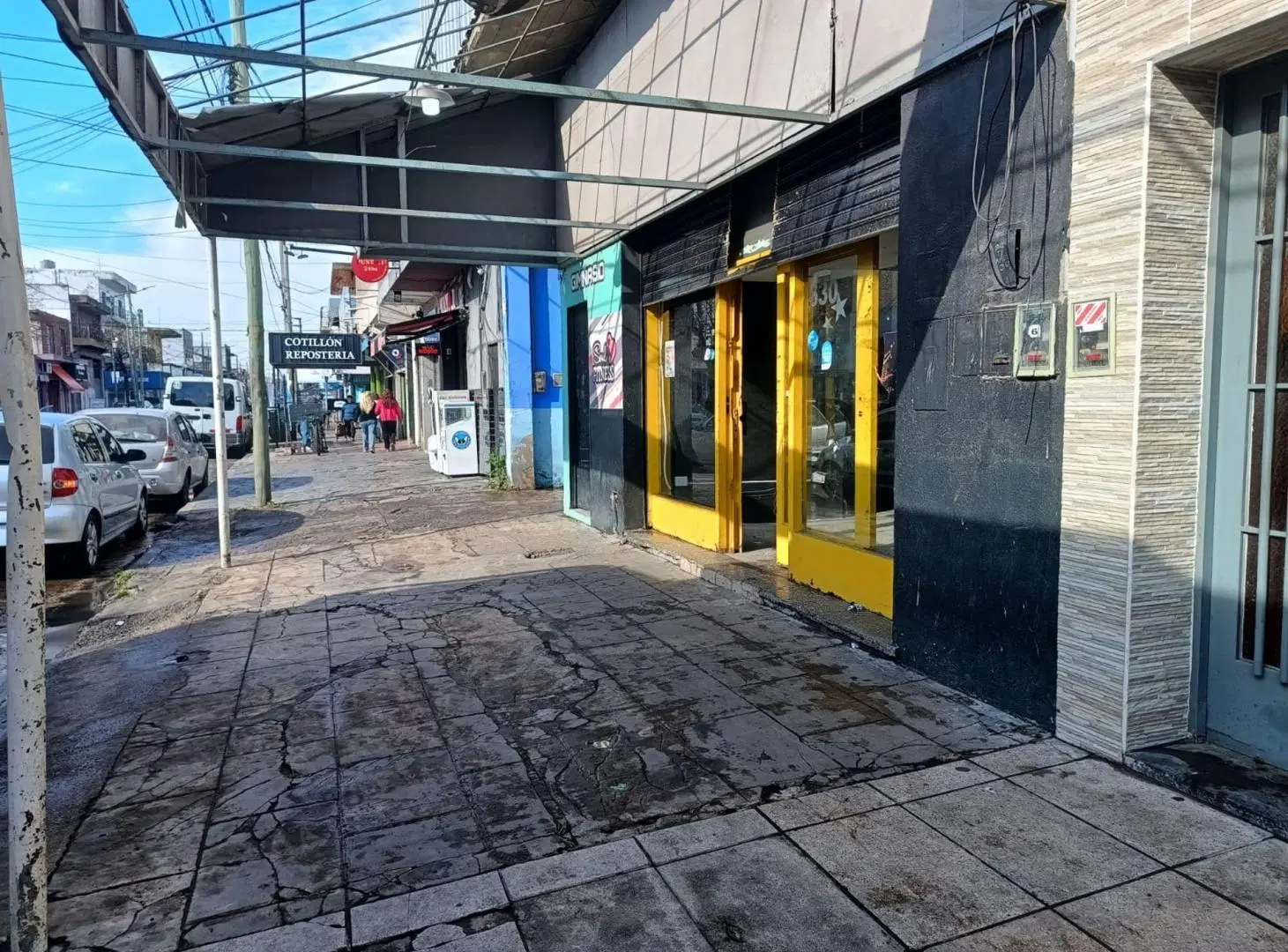 ALQUILER LOCAL COMERCIAL PABLO PODESTA 4
