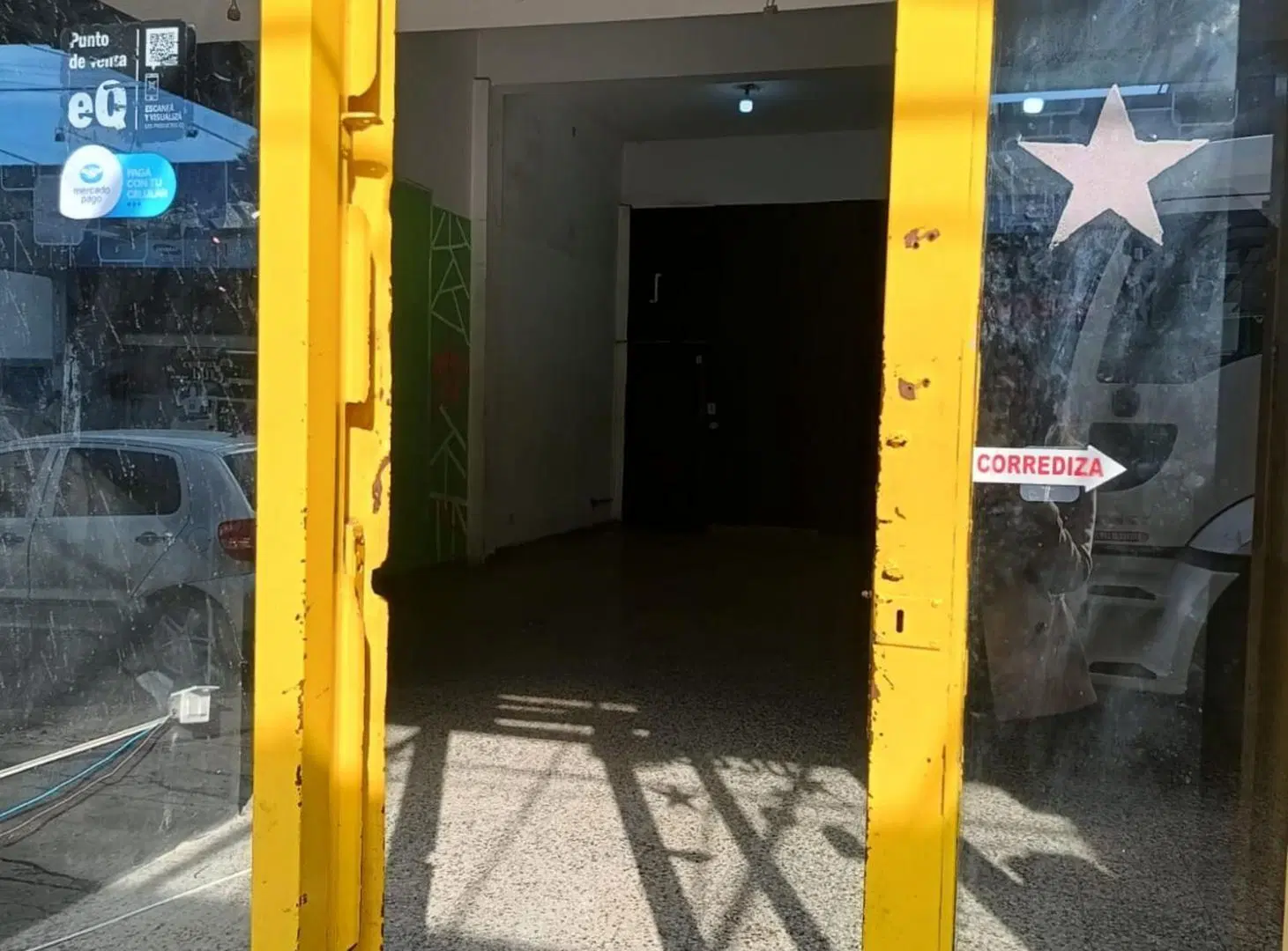 ALQUILER LOCAL COMERCIAL PABLO PODESTA 5