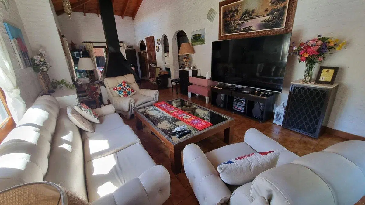 CASA 4 AMB COUNTRY CLUB PRIVADO LOMA VERDE APTA CR 1