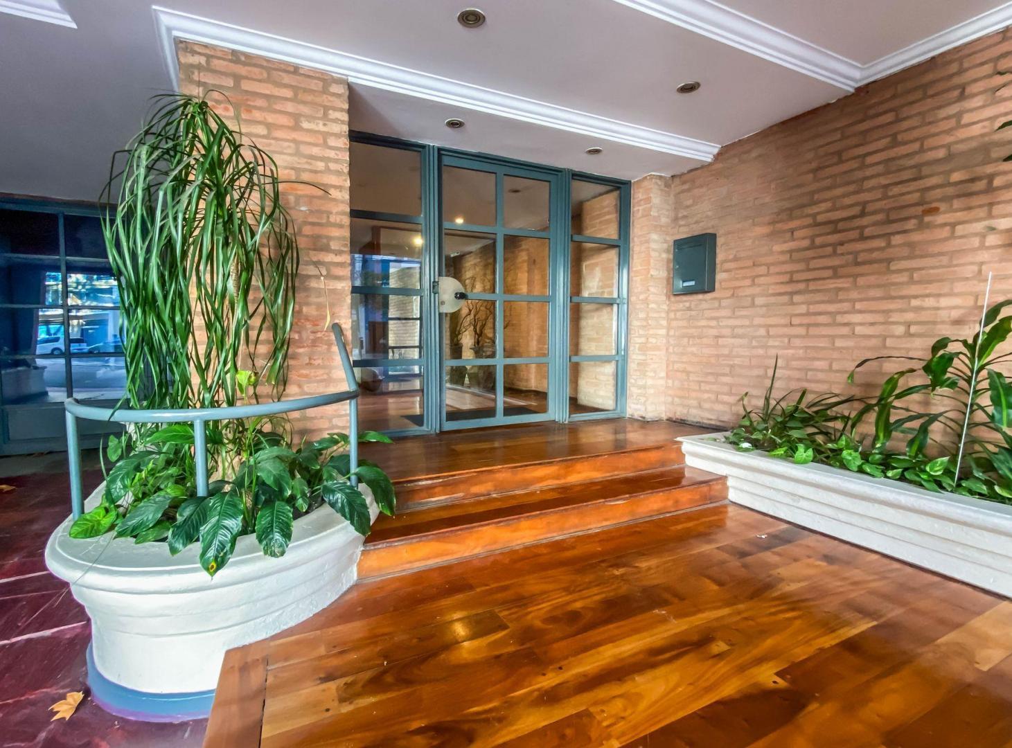 Foto de DEPARTAMENTO DUPLEX 4 AMB PALERMO PATIO Y BALCON, imagen 1