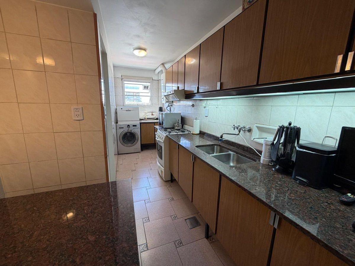 Foto de VENTA DEPTO 3 AMB DEPENDENCIA CABALLITO APTO CRED, imagen 1