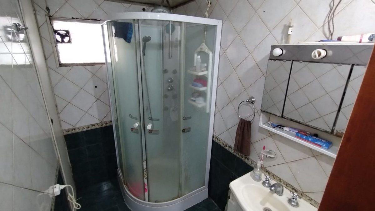 Foto de VENTA Casa 5amb c/cochera y pileta Gral. Rodriguez, imagen 4