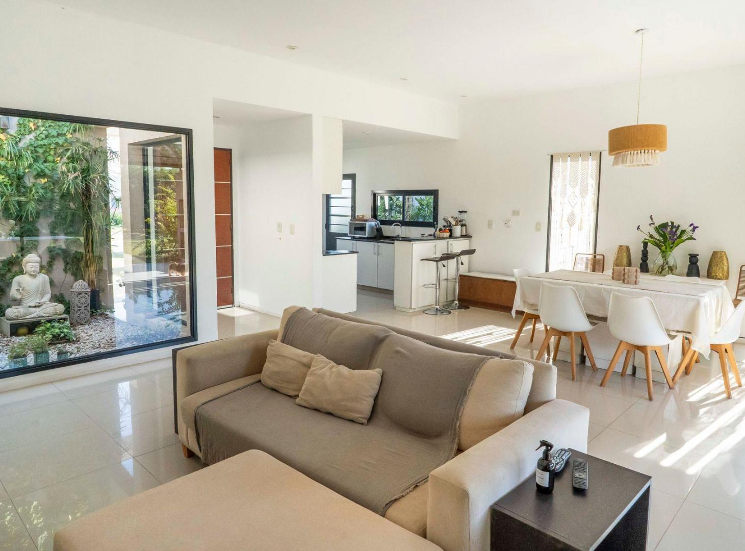 Foto de CASA EN VENTA 4 AMB - SAN ALFONSO, imagen 2