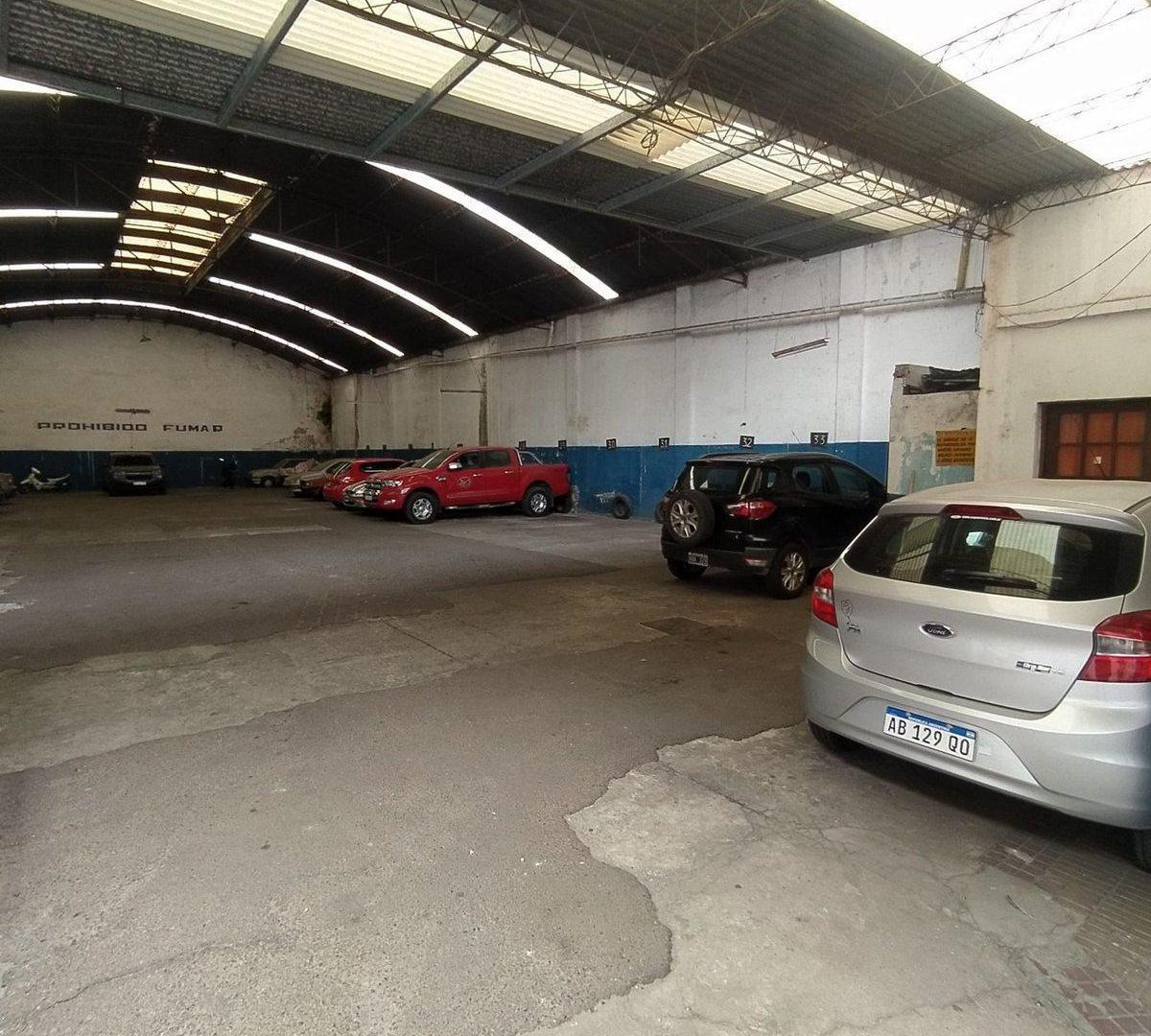 Foto de Estacionamiento 40 cocheras + 2 deptos Oportunidad, imagen 2