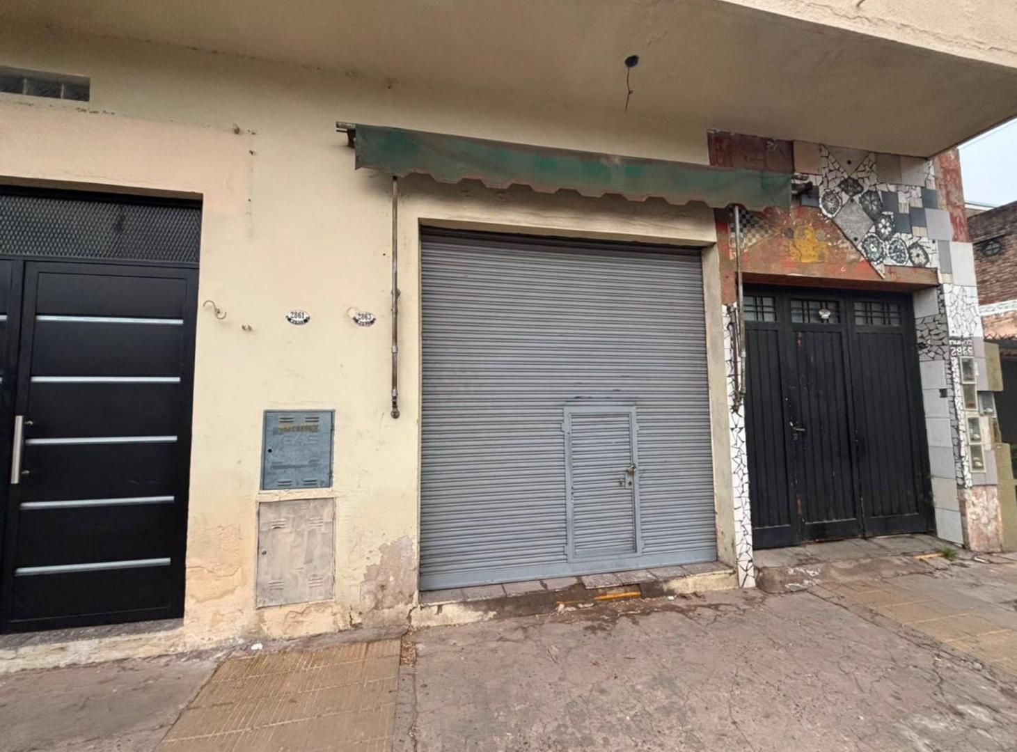 Foto de LOCAL COMERCIAL CON PATIO EXCELENTE UBICACIÓN, imagen 4