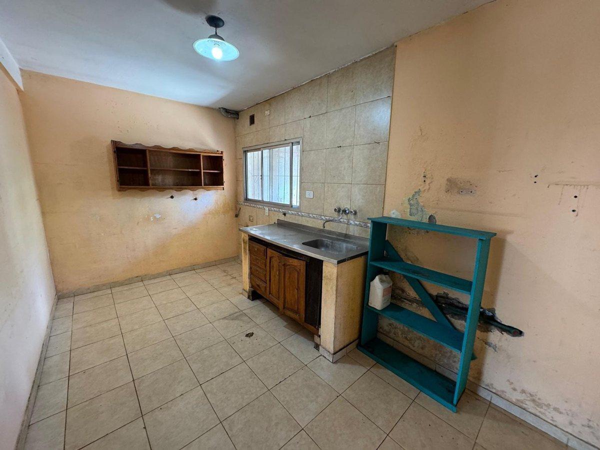 Foto de VENTA CASA CON LOCALES GARIN OPORTUNIDAD, imagen 4