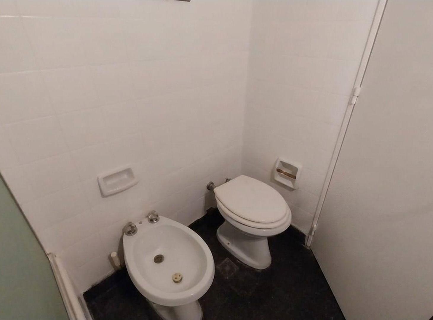 Foto de Alquiler departamento 2 ambientes avenida Córdoba, imagen 3