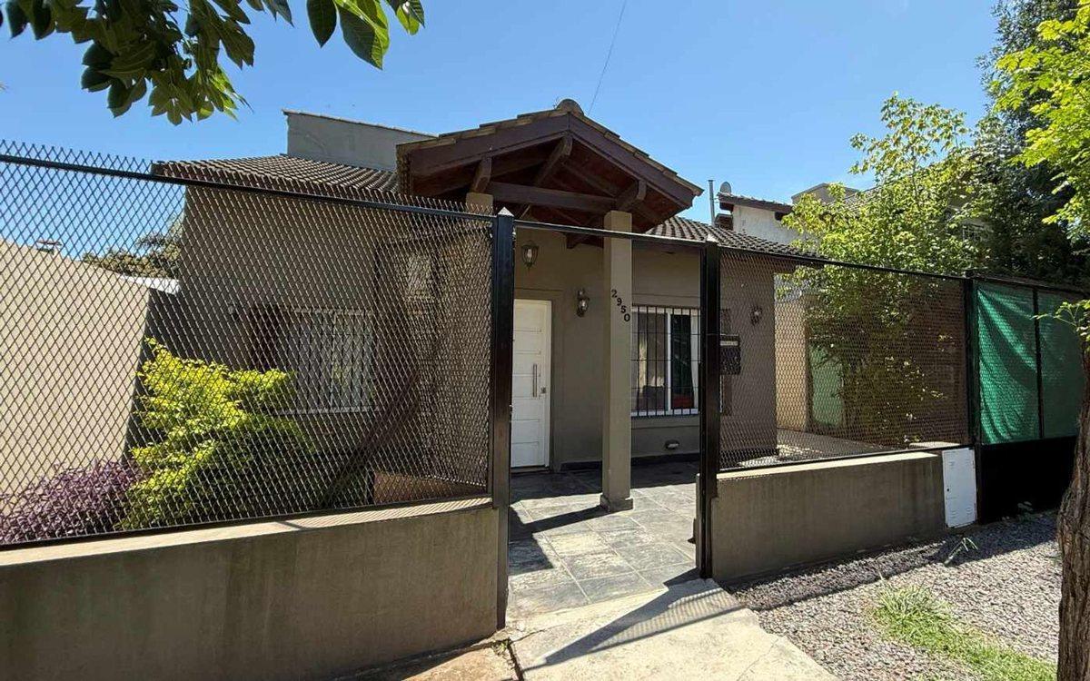 Foto de Casa 5 ambientes APTA CREDITO en De Vicenzo Grande, imagen 3