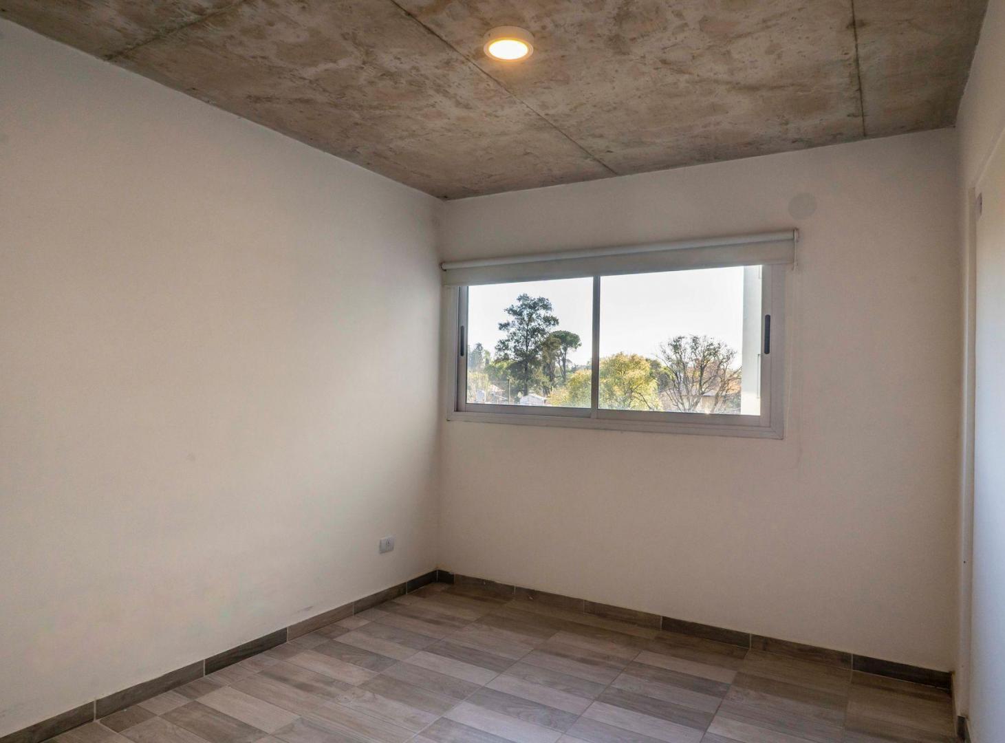 Foto de Venta Depto 2 Amb Balcón Apto Credito, imagen 2