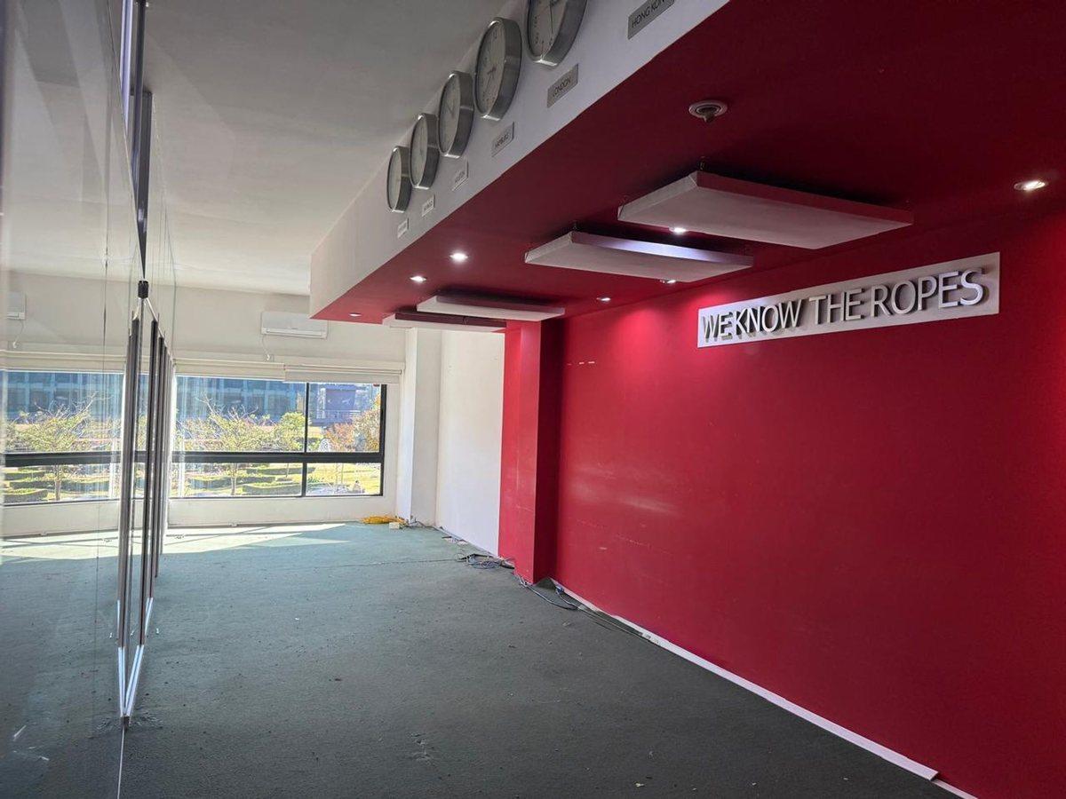 Foto de OFFICE PARK PLAZA - OFICINA DE 90 MTS C/ COCHERA, imagen 3