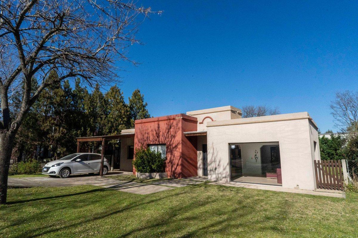 Foto de Casa en VENTA en Barrio Los Pilares APTA CREDITO, imagen 3