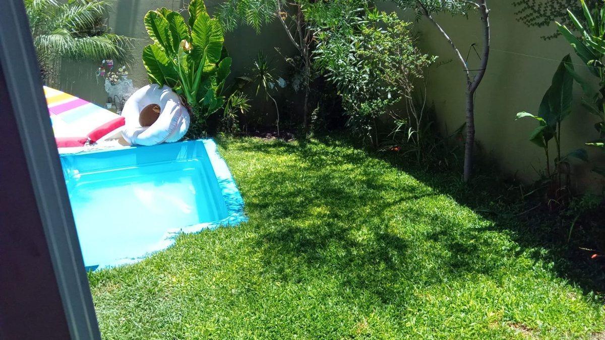 Foto de VENTA CASA EN PILAR CENTRO PARQUE Y PILETA, imagen 4