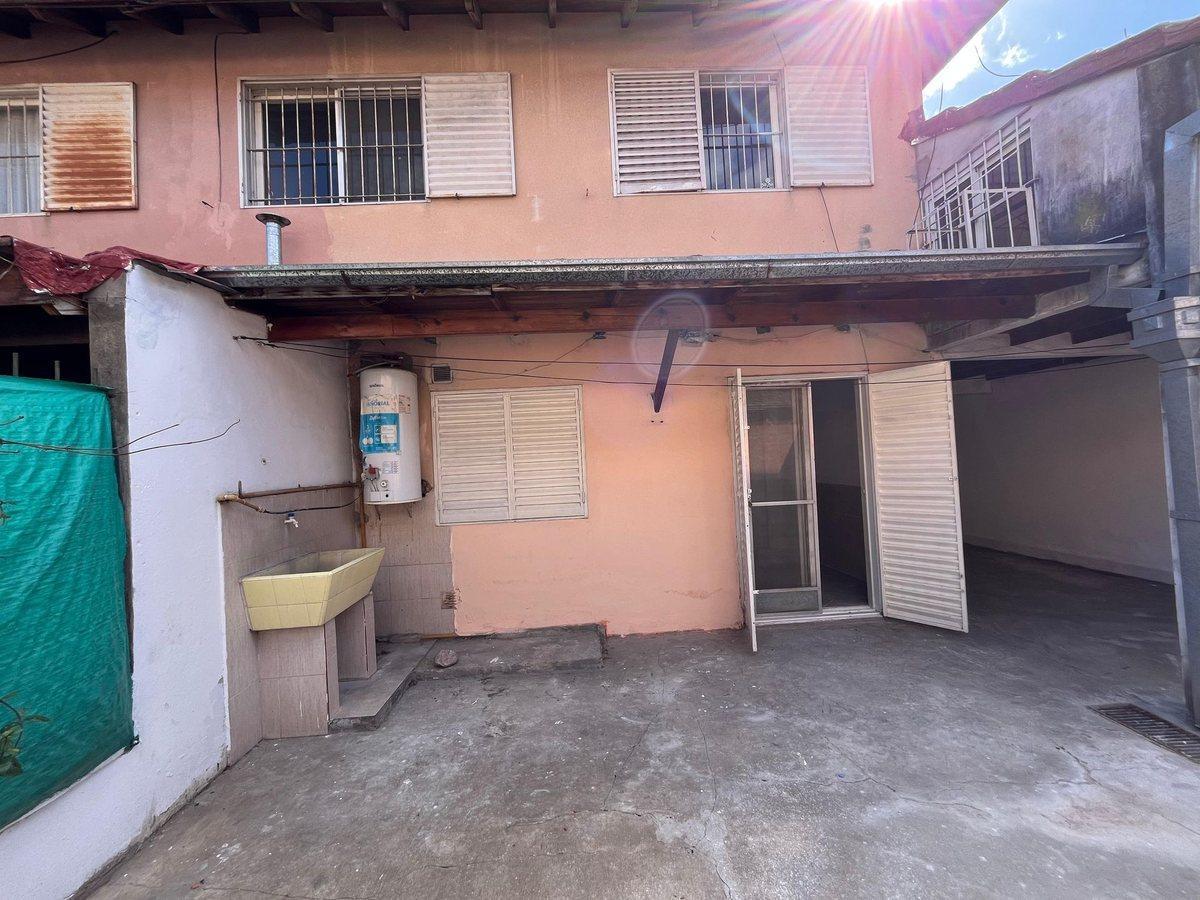 Foto de Venta de casa 5 ambientes en Morris, Hurlingham., imagen 2