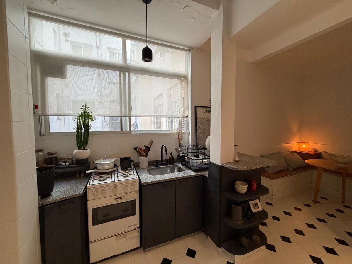 Foto de VENTA DEPTO 3 AMB BELGRANO APTO CREDITO C/COCHERA, imagen 4