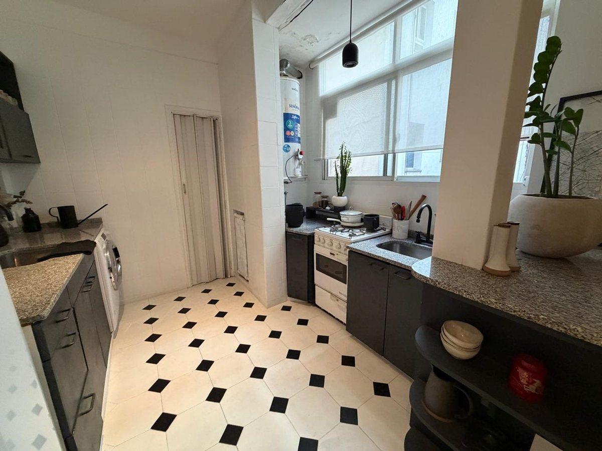 Foto de VENTA DEPTO 3 AMB BELGRANO APTO CREDITO C/COCHERA, imagen 2