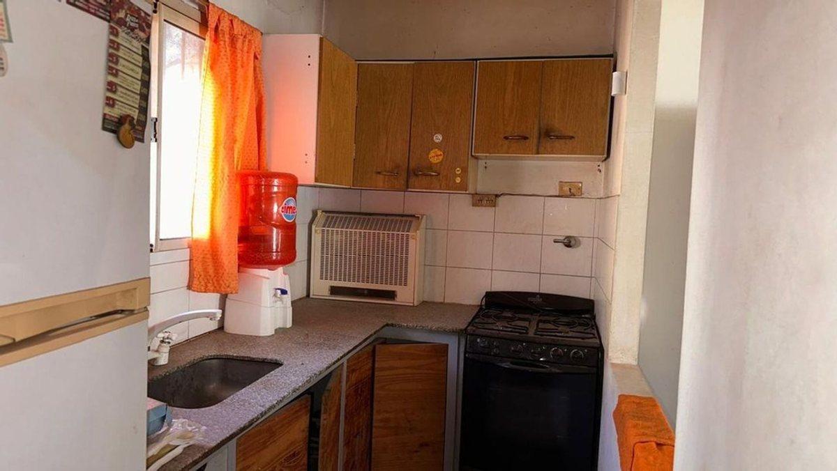 Foto de ALQUILER DE TRIPLEX 4 AMBIENTES EN GRAND BOURG, imagen 2
